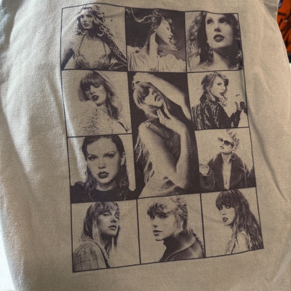 RARE Eras Tour Canvas Tote Bag- Offical Merch Truck, updated with TTPD - Picture 3 of 9